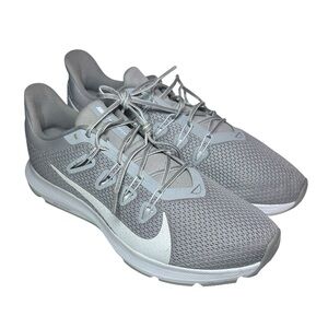 Nike Quest Premium Mens Running Shoes Size 11.5 US new